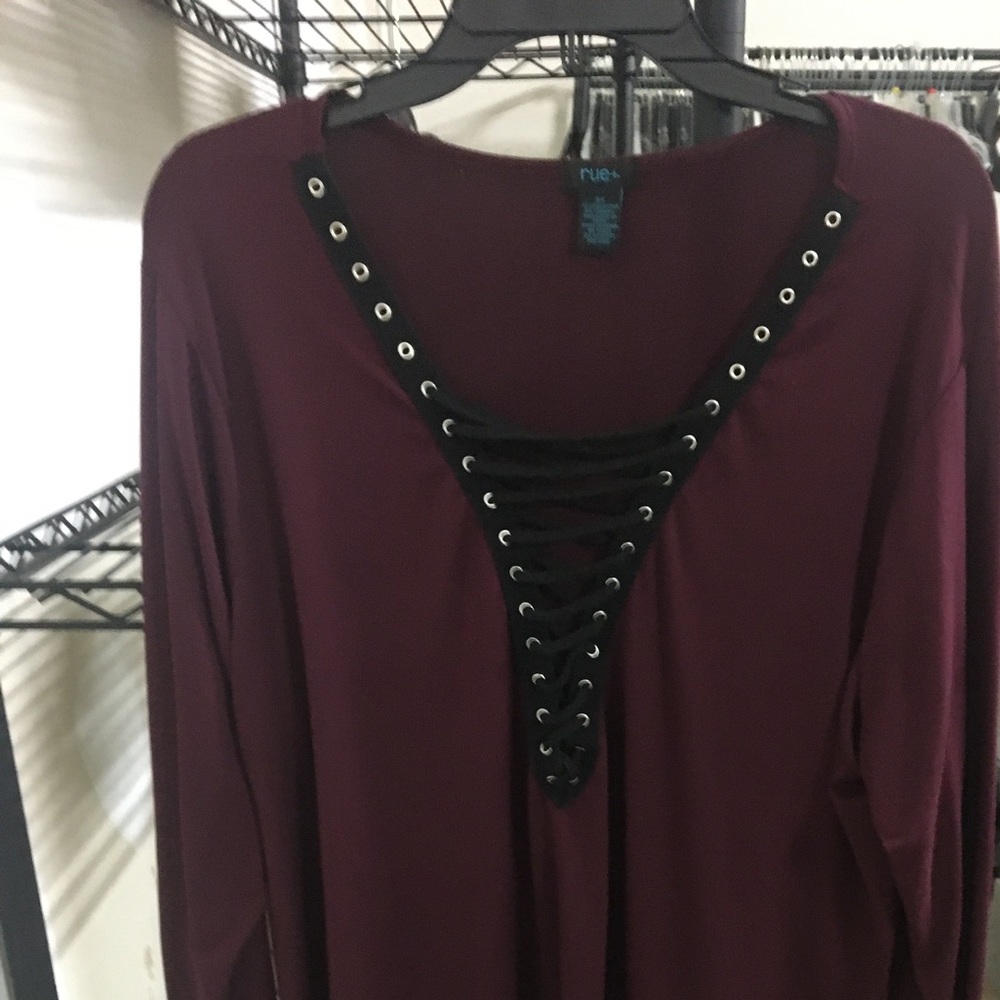 🌹Rue 21 sweater  XXL   109